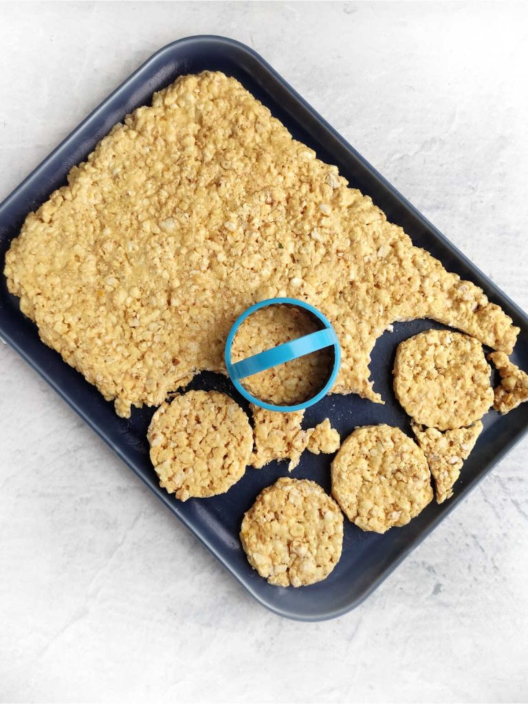 Easter rice crispy chicks process 4.