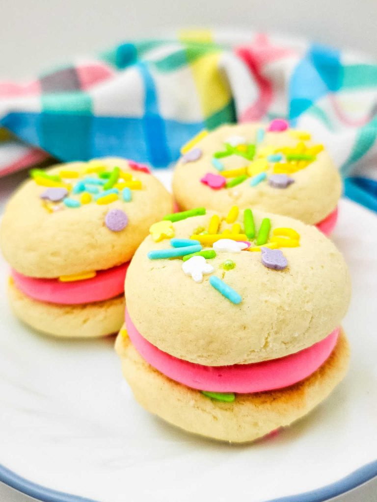 Easter whoopie pies
