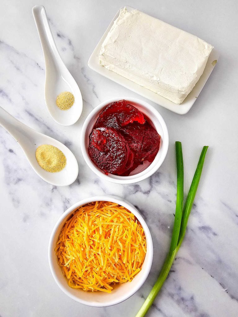 Pepper jelly cheese dip ingredients.