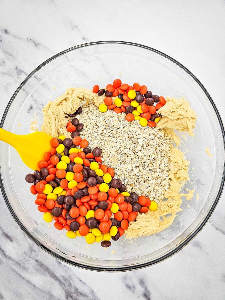 Reese's Pieces oatmeal cookies process 6.