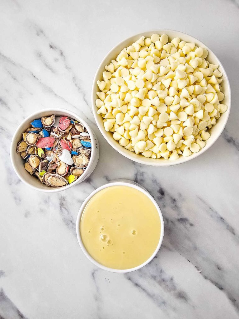 Robin eggs Easter fudge ingredients.