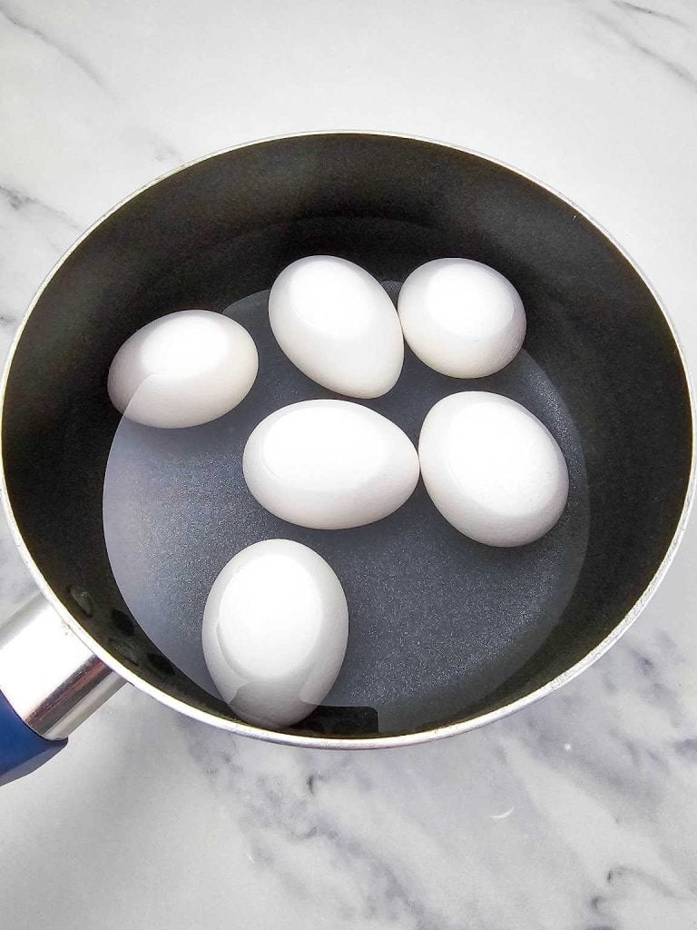 6 eggs in a saucepan.