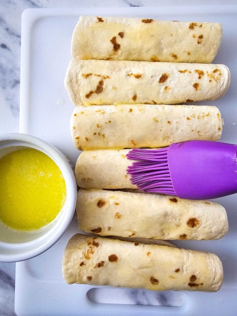 Air fryer strawberry cheesecake rollups process 5