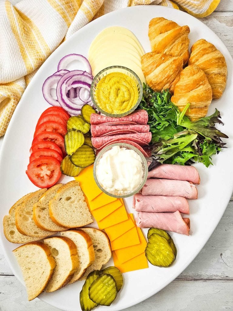 Mini sandwich food tray