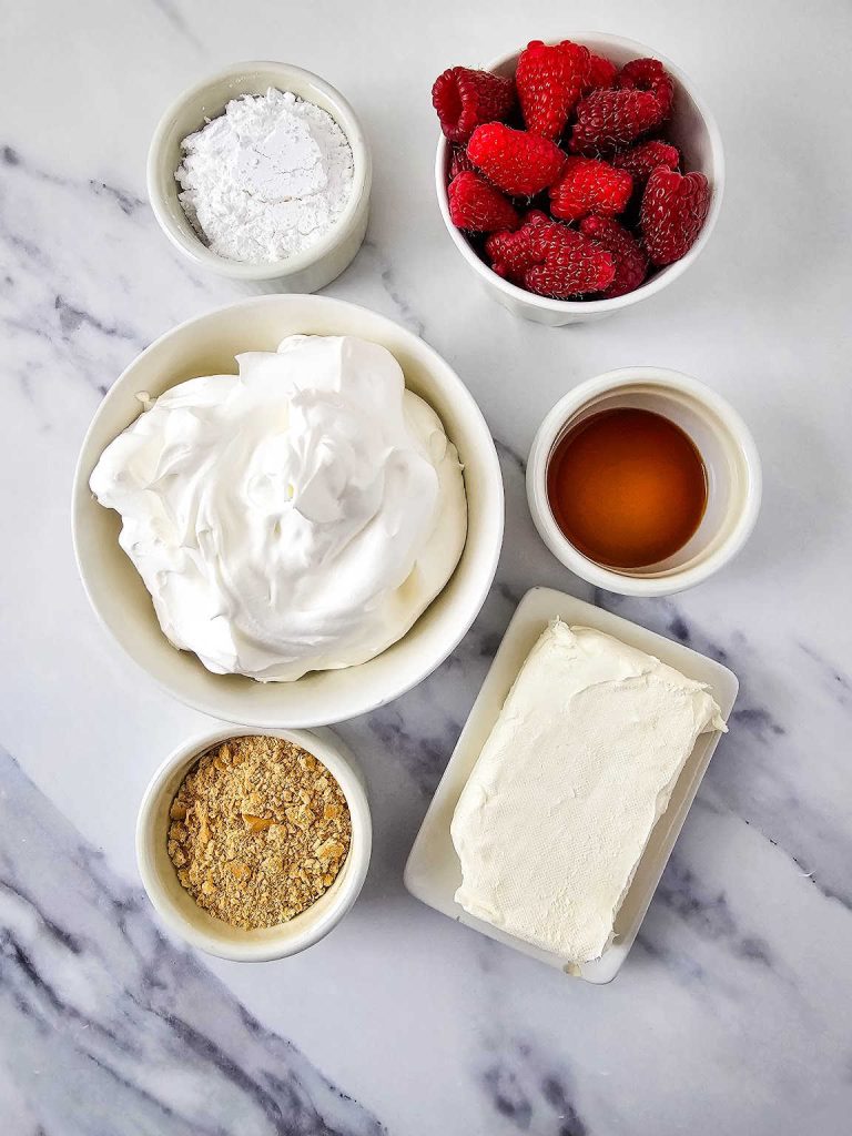 Raspberry cheesecake parfaits ingredients