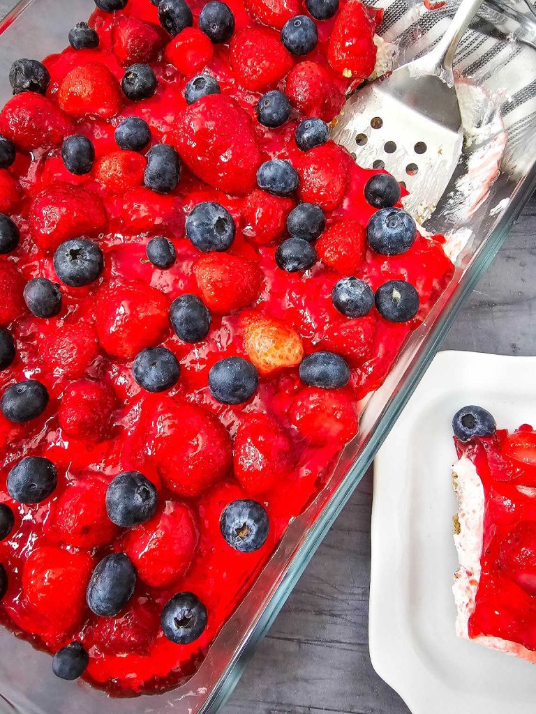 Strawberry blueberry pretzel salad