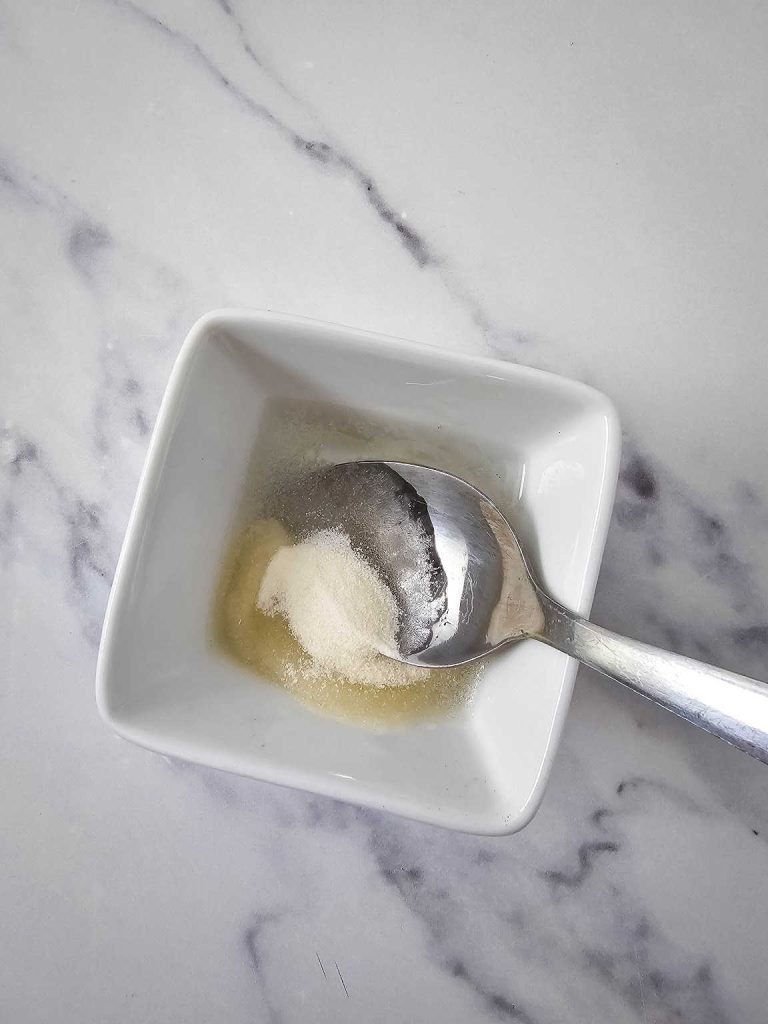 Unicorn cheesecake bites process 5