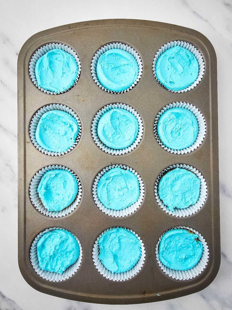 Red white and blue cheesecake bites process 8