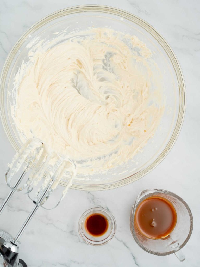 Caramel apple dip board process 1