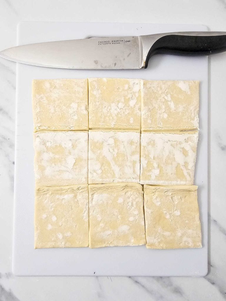 Puff pastry tomato tarts process 3