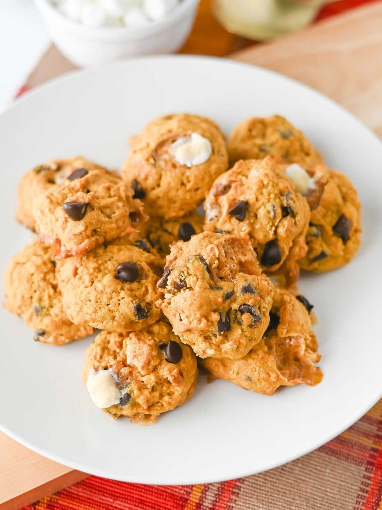 Pumpkin S’mores cookies