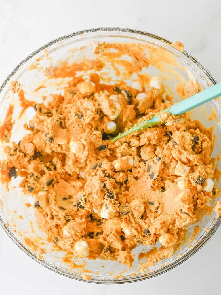 Pumpkin S’mores cookies process 7