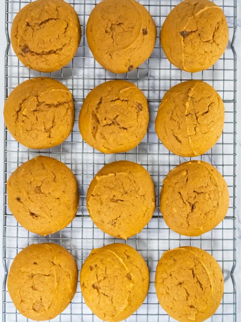 Pumpkin whoopie pies process 6