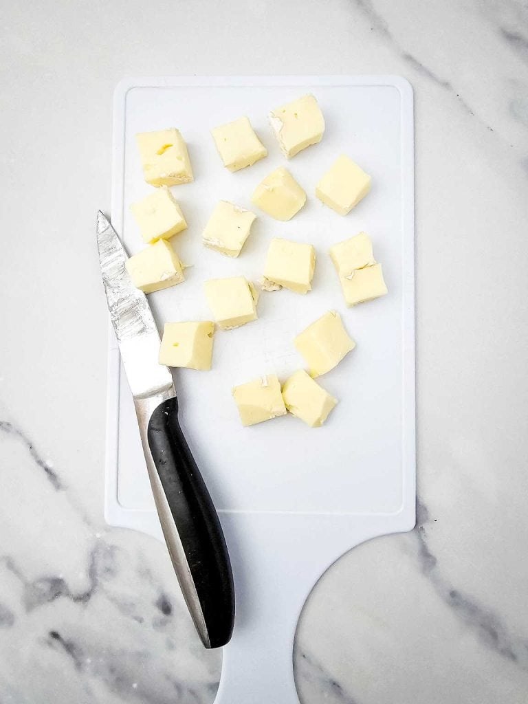 Walnut and cranberry brie bites process 2