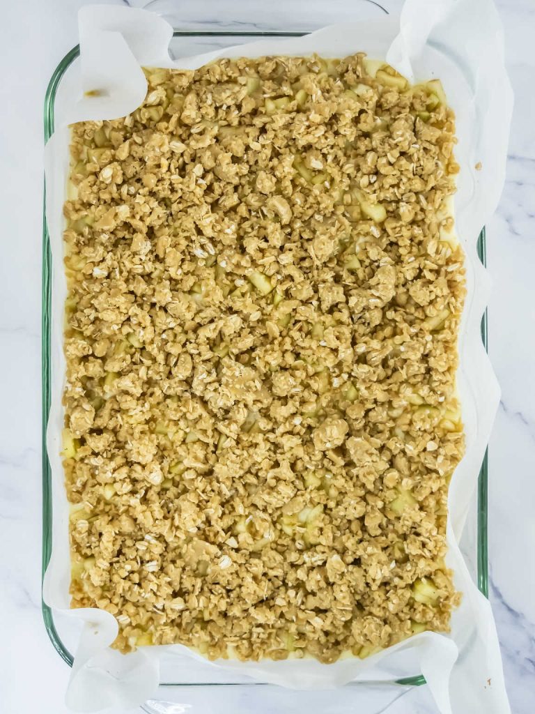 Caramel apple cheesecake bars process 11