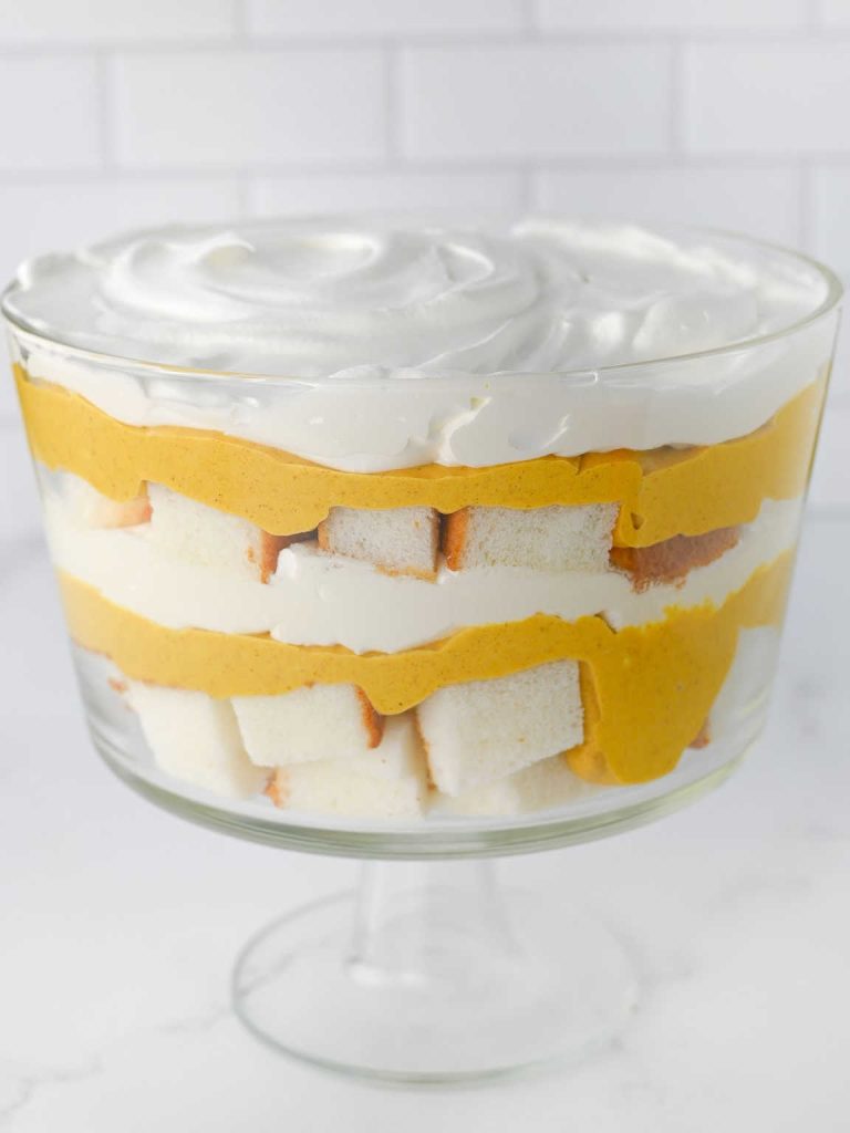 Pumpkin cheesecake trifle process 6