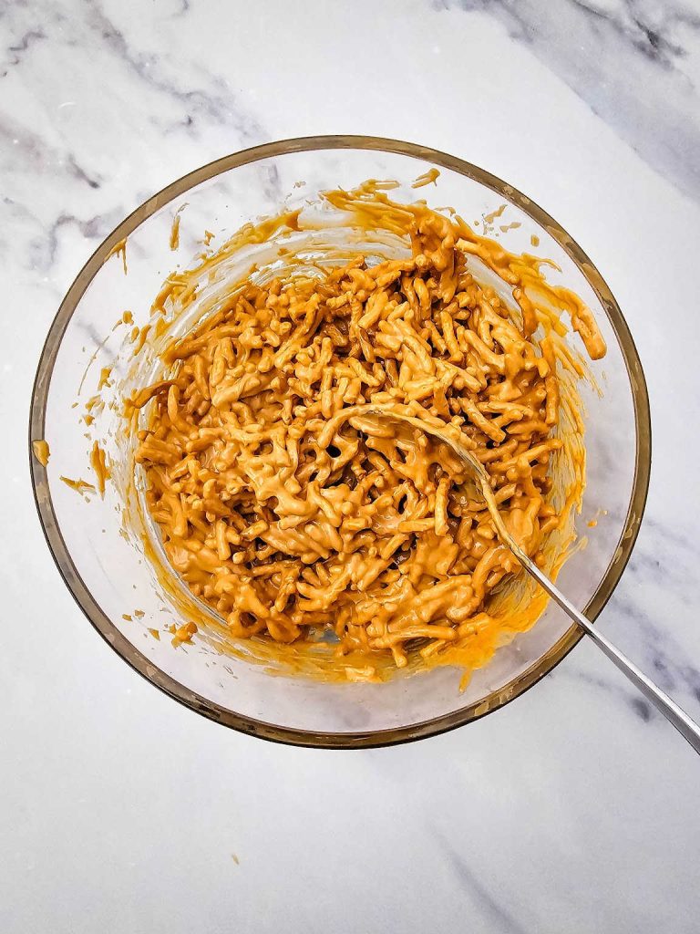 Christmas haystack cookies process 3