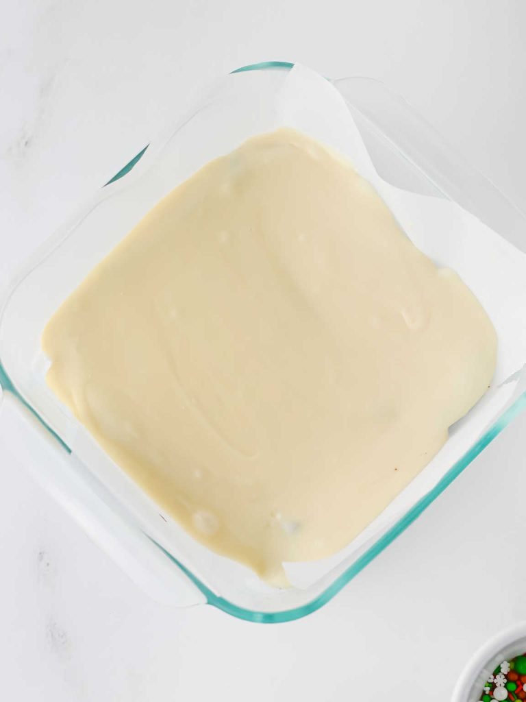 Layered Christmas fudge process 6