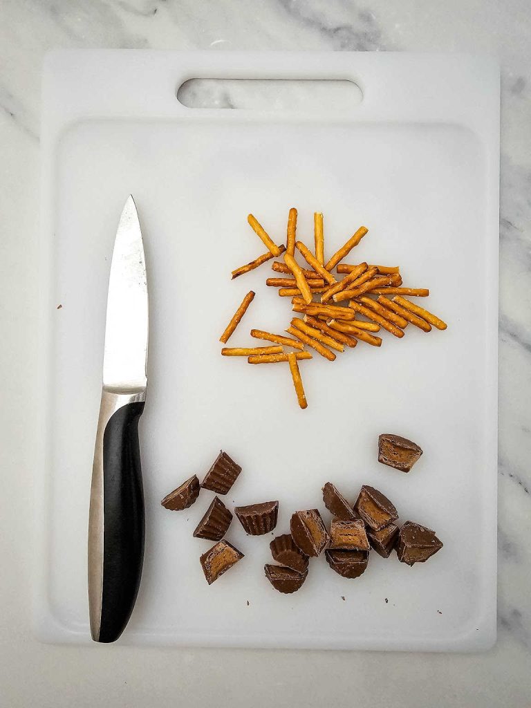 Melted snowman chocolate bark process 2