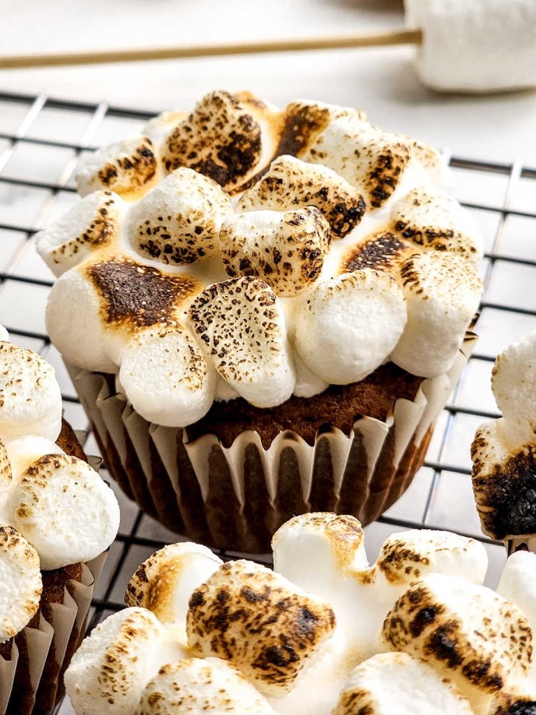 Sweet potato casserole cupcakes