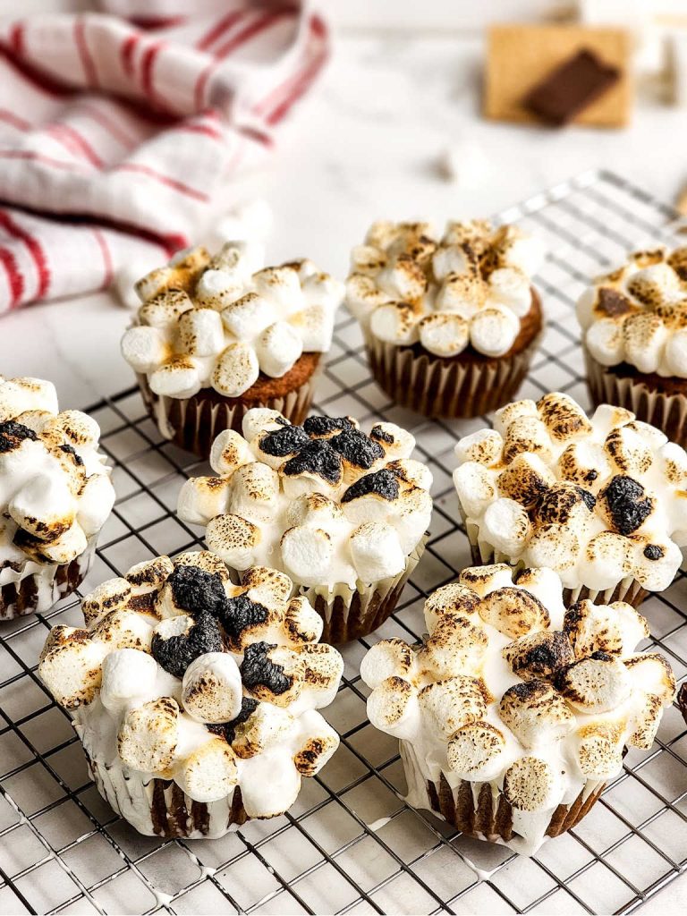Sweet potato casserole cupcakes