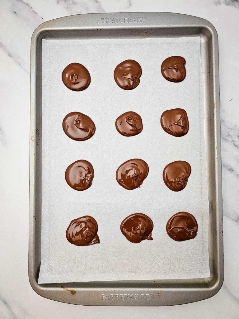 Christmas chocolate pecan turtle clusters process 3