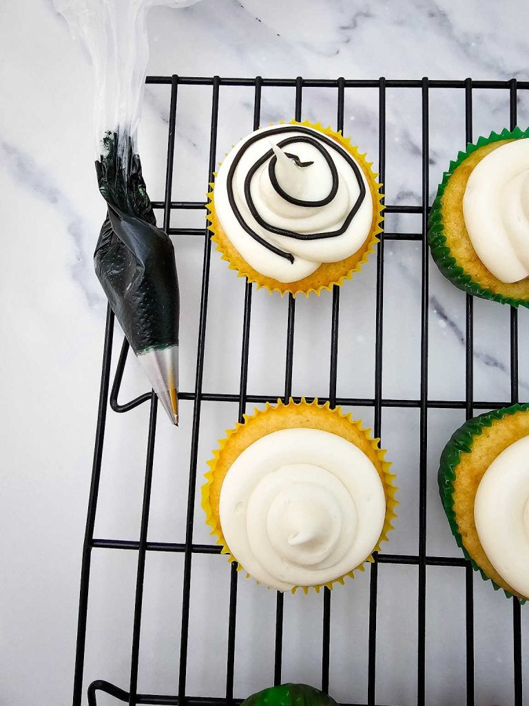 Christmas light cupcakes process 2