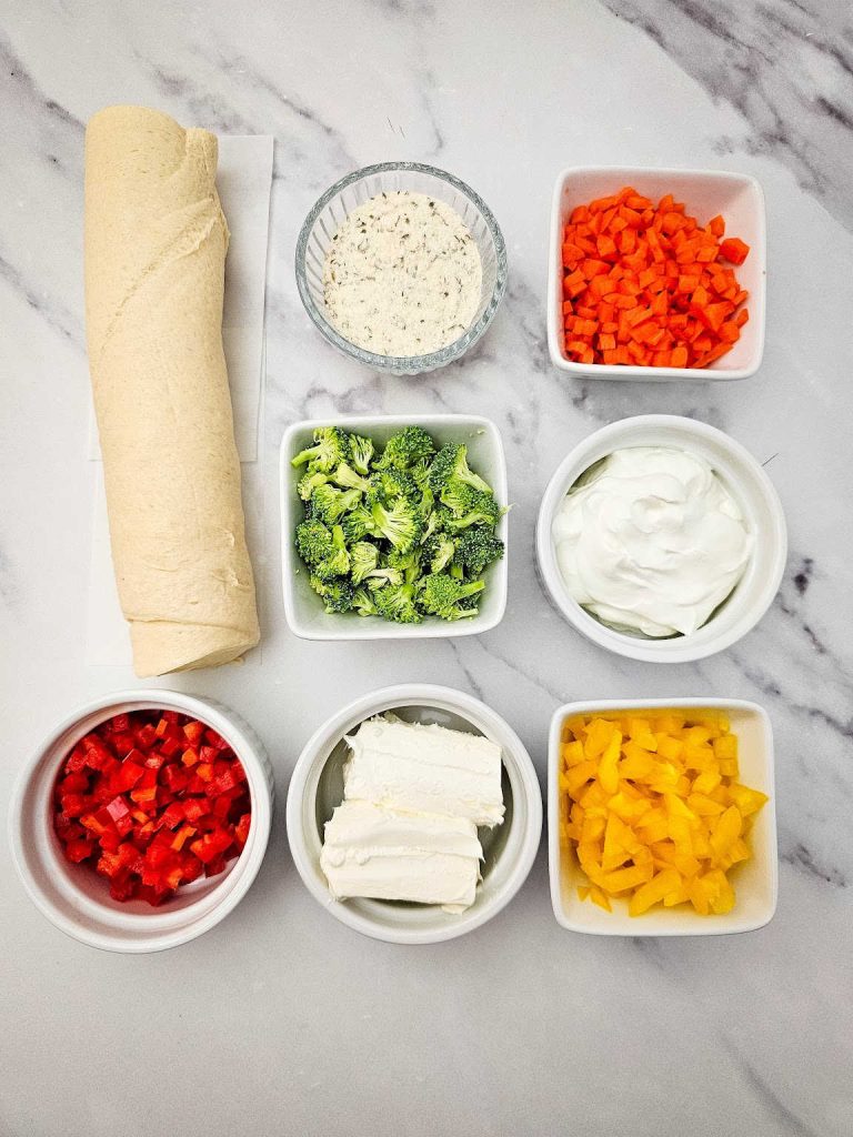 Christmas tree veggie pizza ingredients