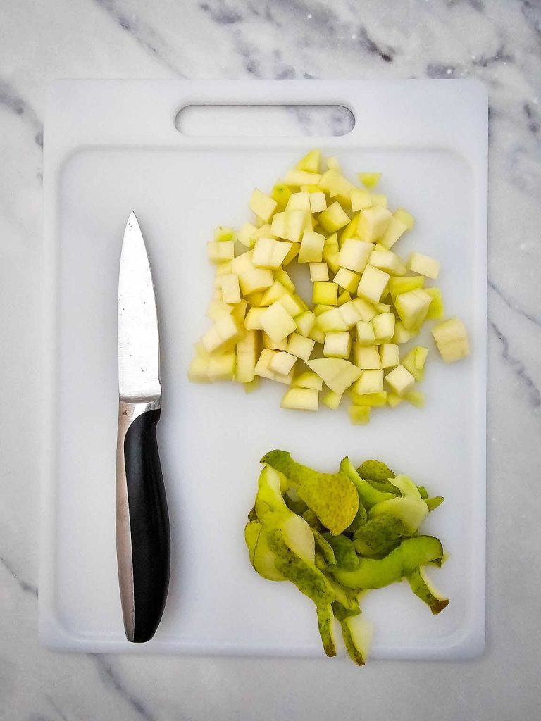 Blue cheese and pear tartlets process 2