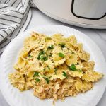 Crockpot garlic parmesan chicken pasta