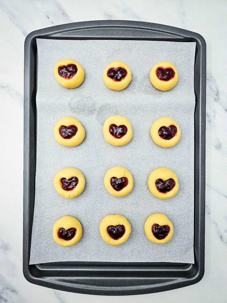 Heart jelly cookies process 5