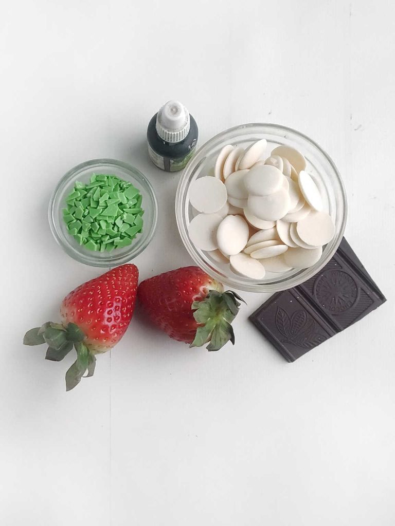St Patrick’s Day chocolate covered strawberries ingredients