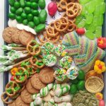 St Patrick’s Day dessert charcuterie board pin