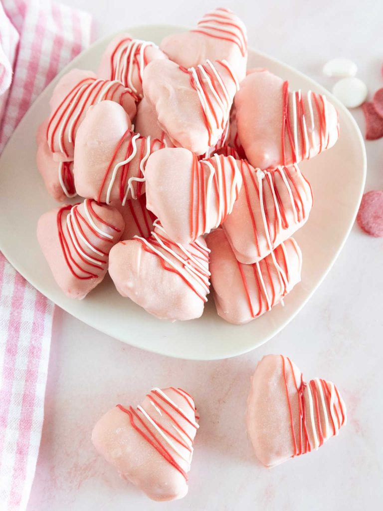 Valentine’s cake truffles