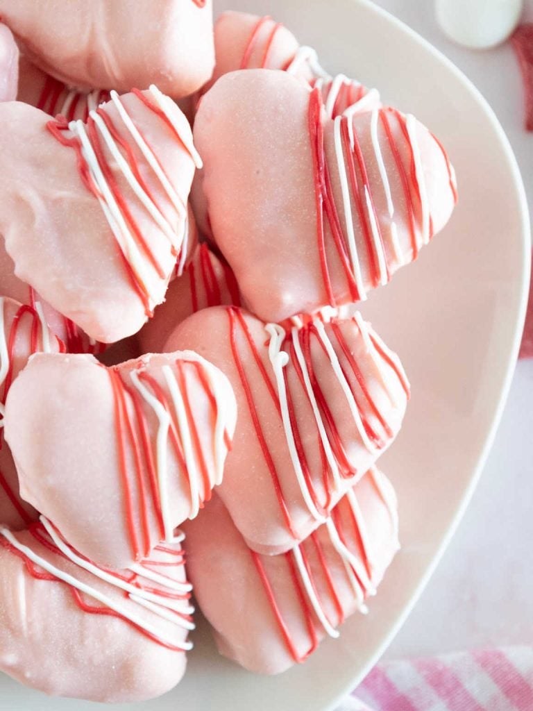 Valentine’s cake truffles