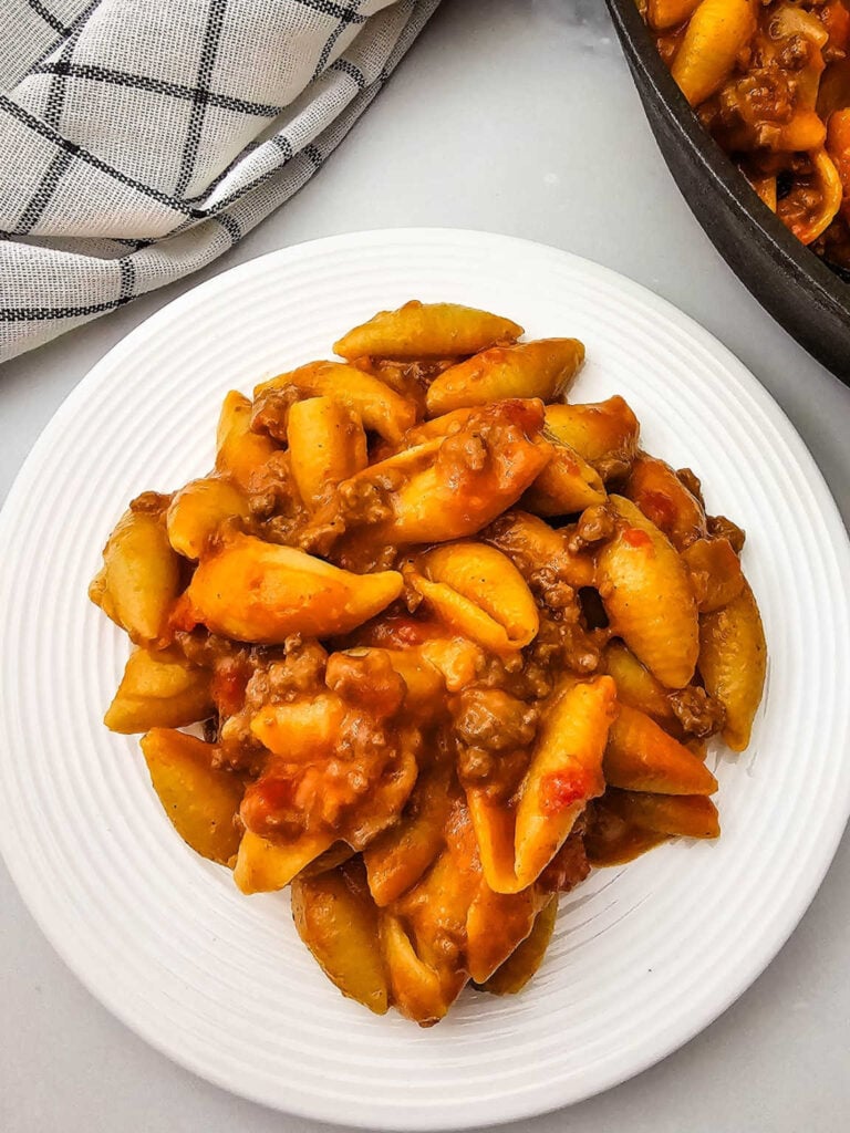 One pan cheeseburger pasta