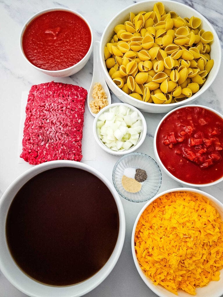 One pan cheeseburger pasta ingredients