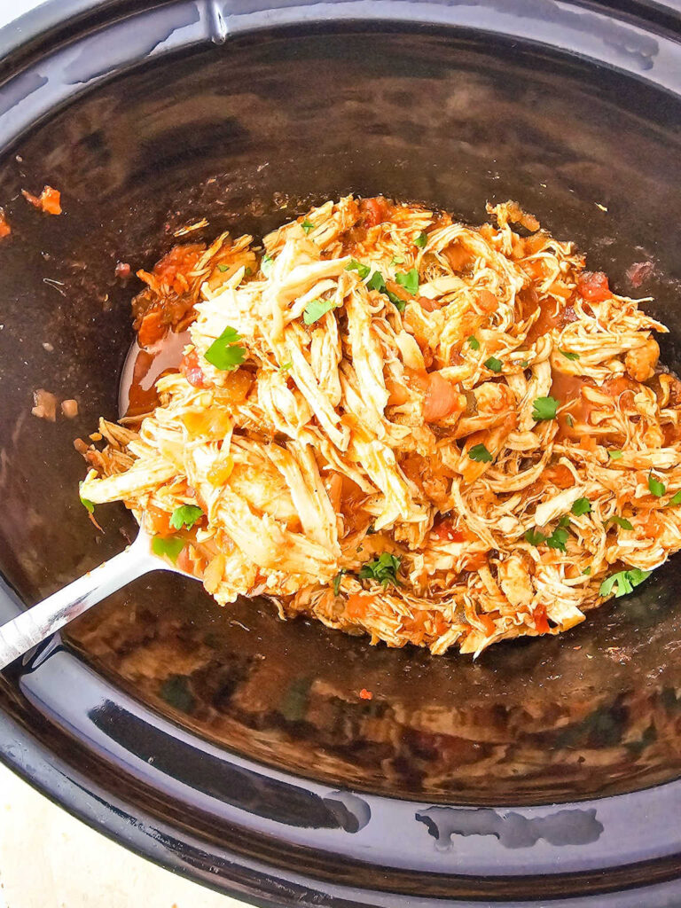 Crockpot salsa chicken tacos process 6