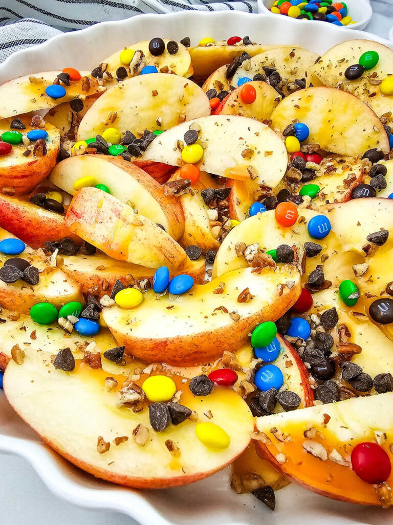Easy Apple Nachos Recipe with Caramel, M&Ms, Pecans and Chocolate Chips