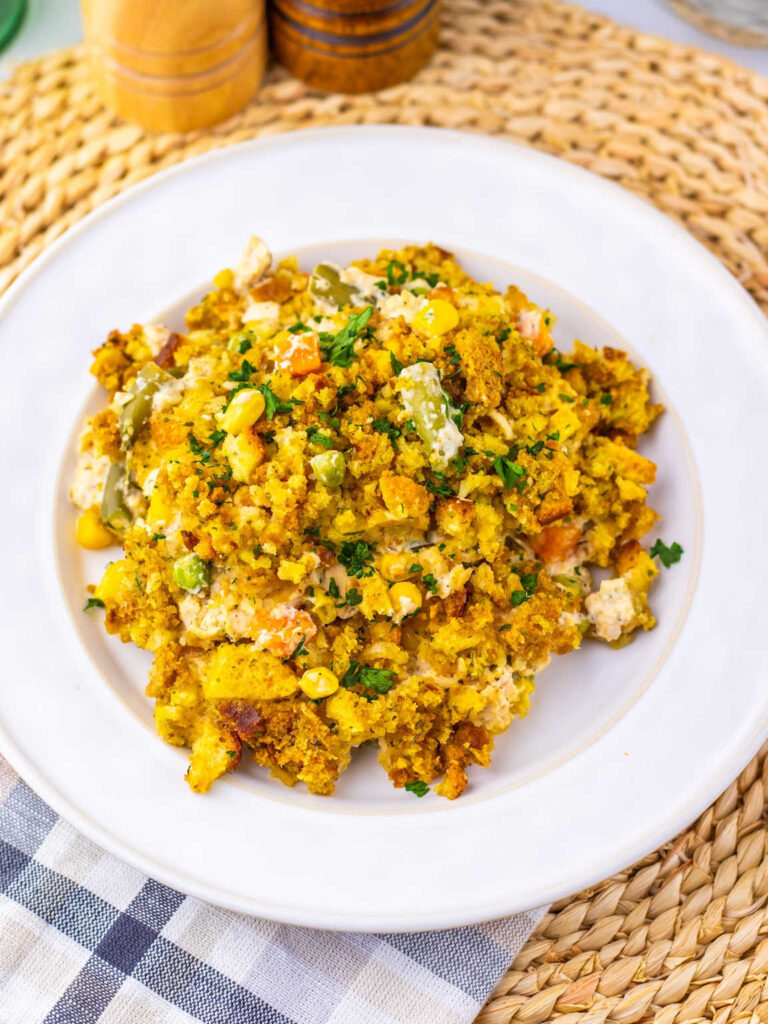Chicken and stuffing pot pie casserole