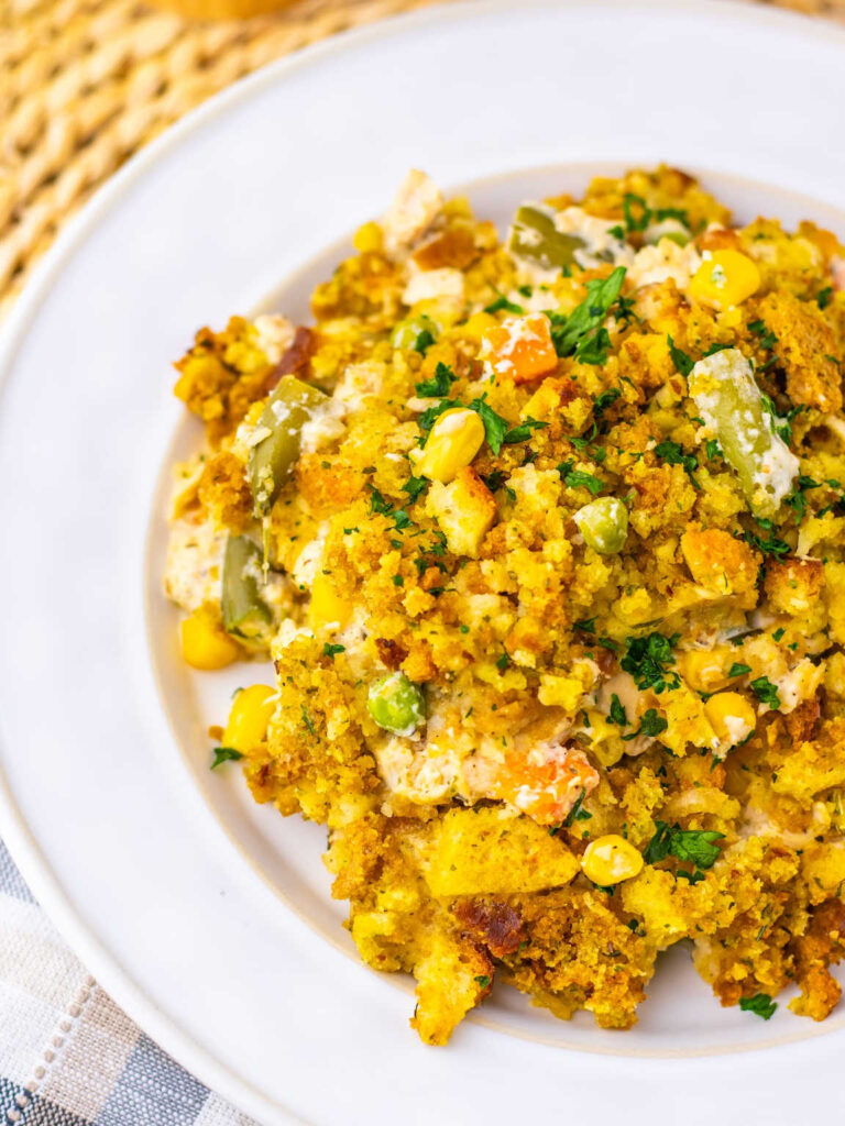 Chicken and stuffing pot pie casserole