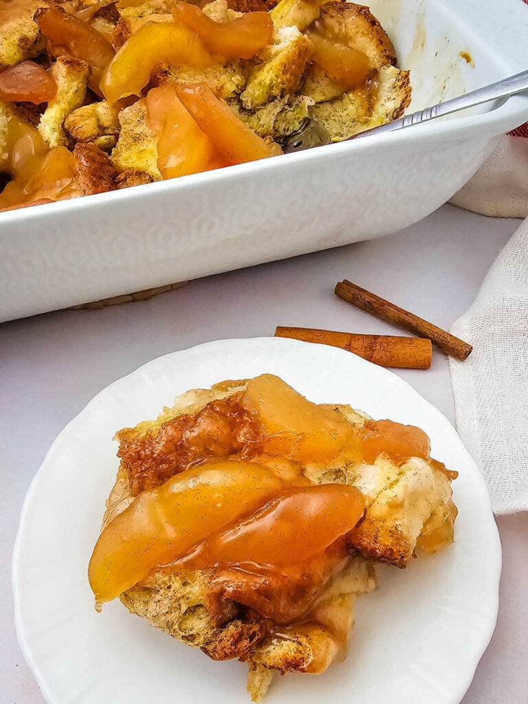 Cinnamon Apple French Toast Casserole
